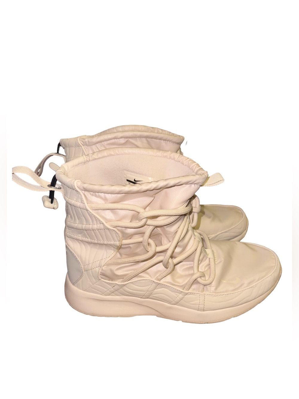 Nike Tanjun High Rise Phantom Women’s 10 Boots Off White Insulated size 10